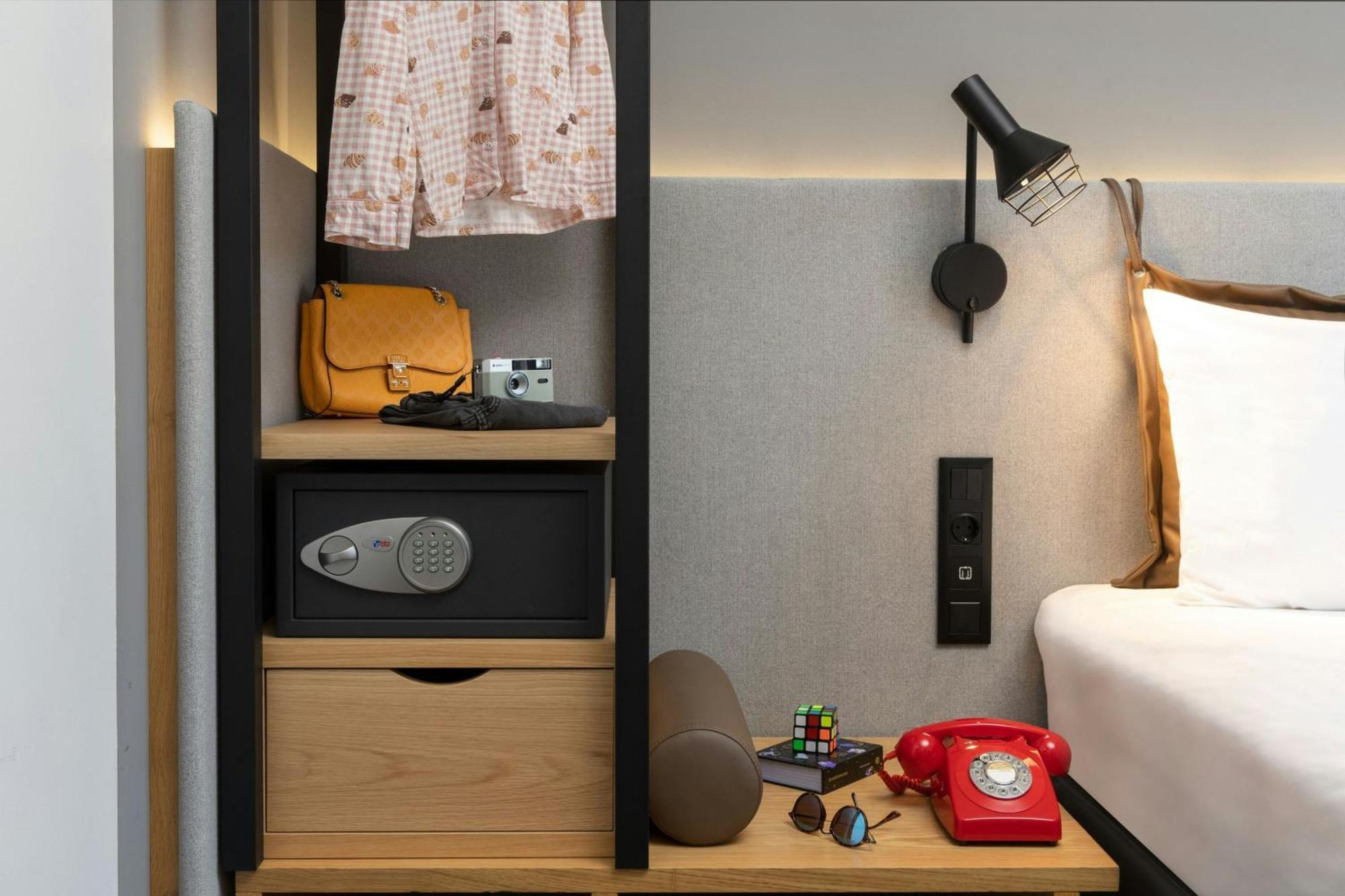 Moxy Lisbon City Kültér fotó
